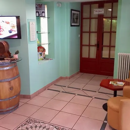 Logis Hotel-restaurant Le Chene