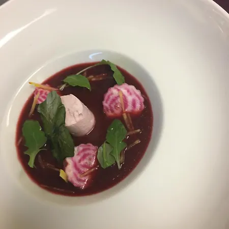 Logis Hotel-restaurant Le Chene Hotel 3*
